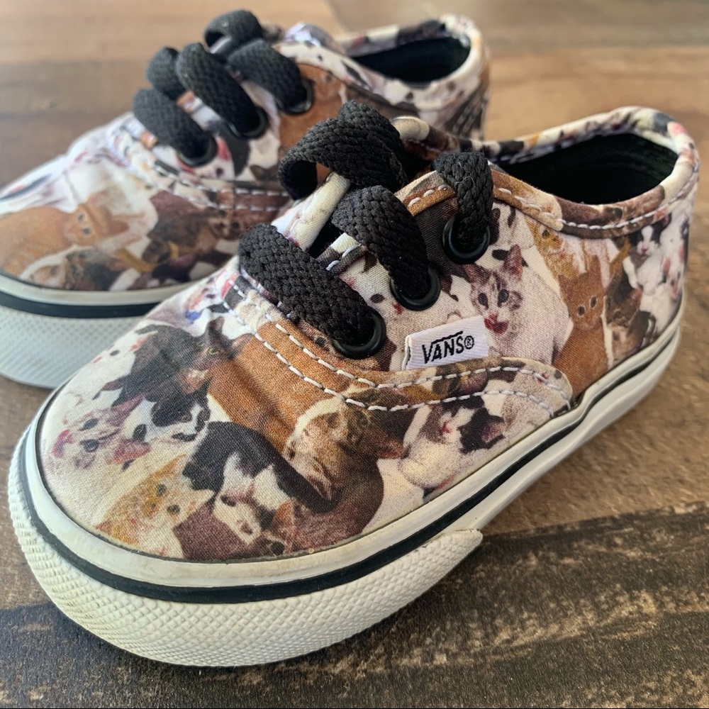 Vans ASPCA Toddler Sz 4